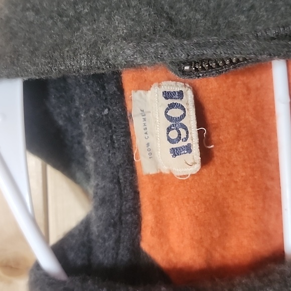 1901 Cashmere Jacket Full Zip and Hood Women's Size Medium - Picture 3 of 7